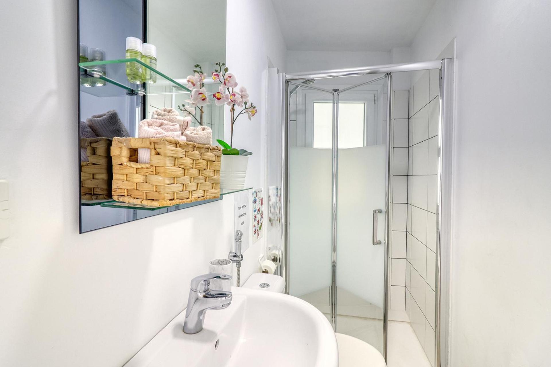 Central Modern Apartment With Private Parking & Ocean View & Coffee Corner Икод-де-лос-Винос Экстерьер фото